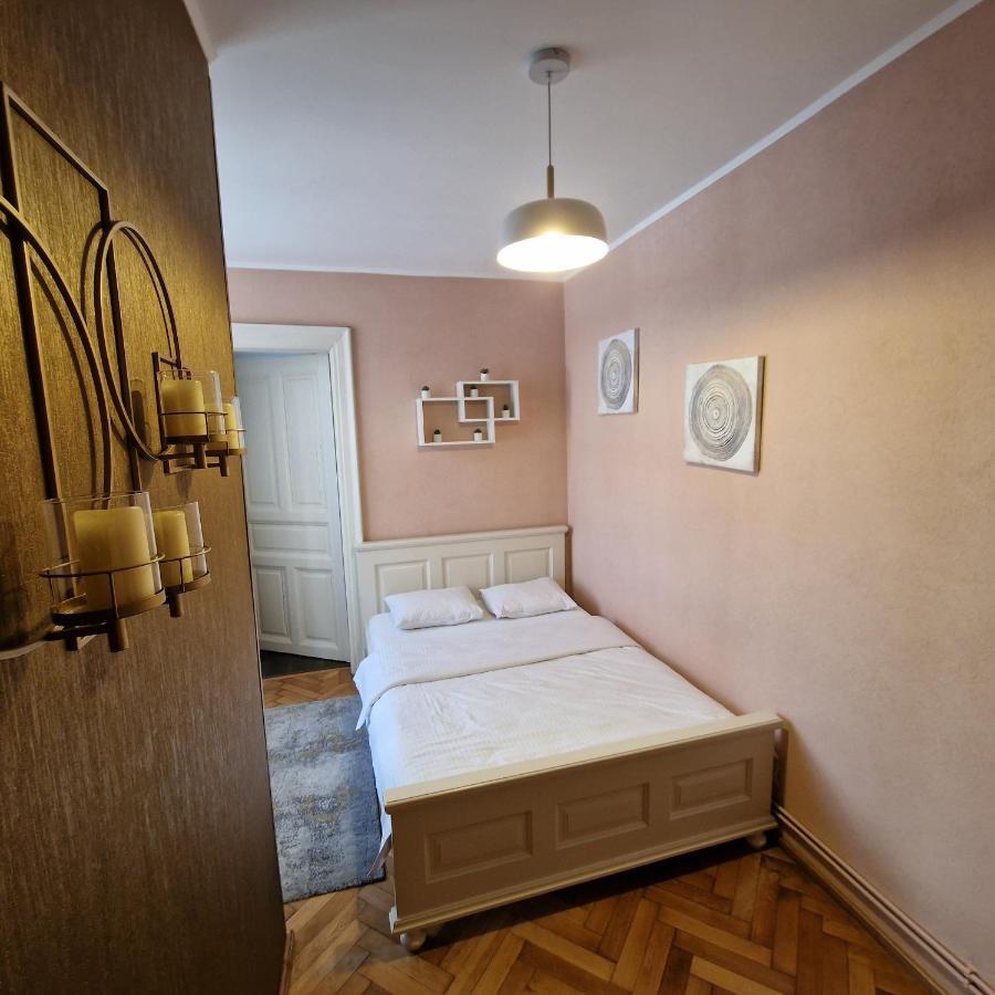 Central Park Apartment Сигишоара Экстерьер фото